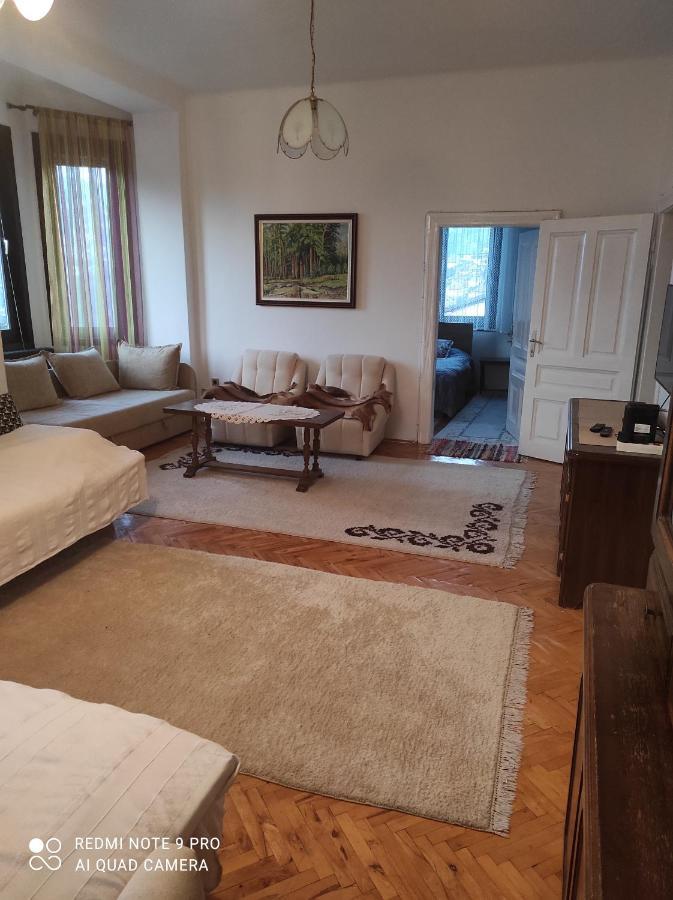 Issy Apartment ซาราเยโว ภายนอก รูปภาพ